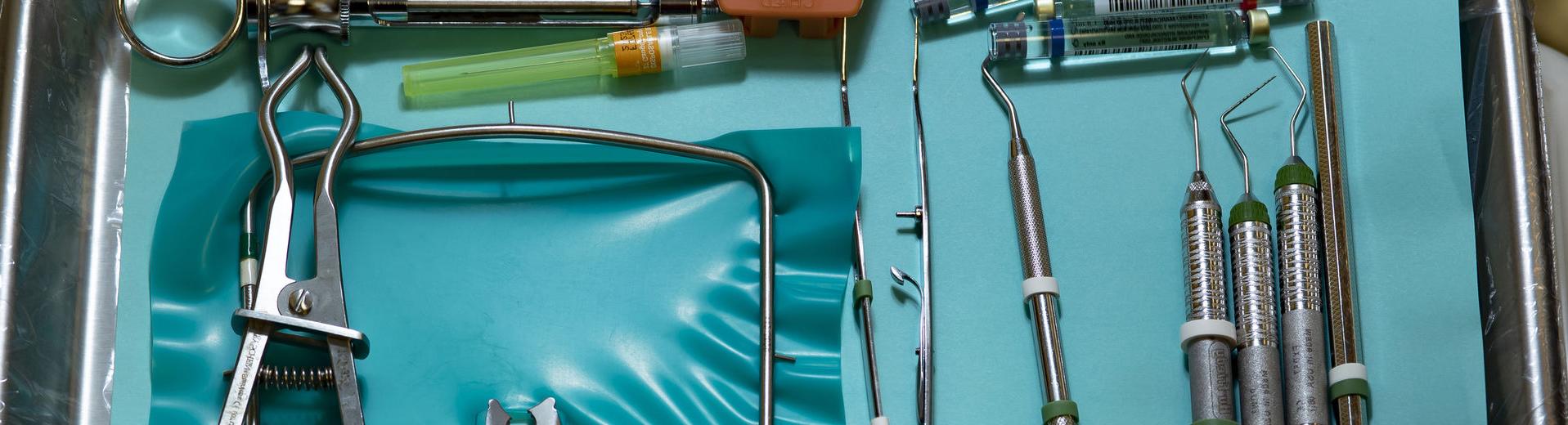 Dentistry tools arranged on a tray
